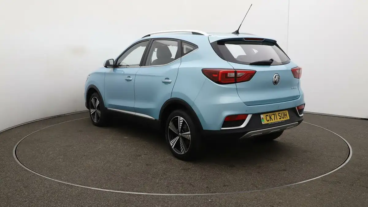 2021-mg-zs-suv-e-exclusive-ev-big-54