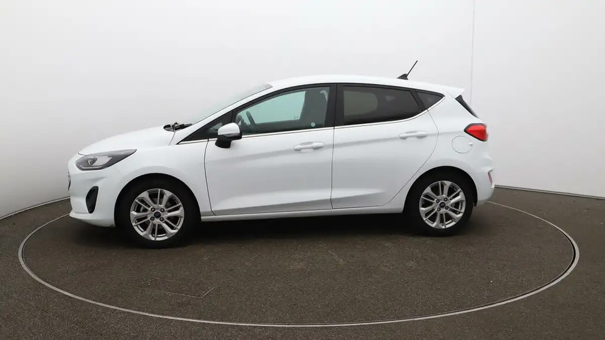 2023-ford-fiesta-10t-titanium-125ps-hybrid-mhev-big-4
