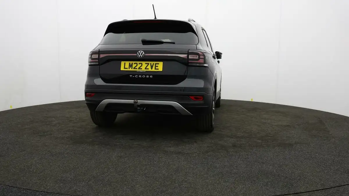 2022-volkswagen-t-cross-10-tsi-black-edition-110ps-dsg-big-5