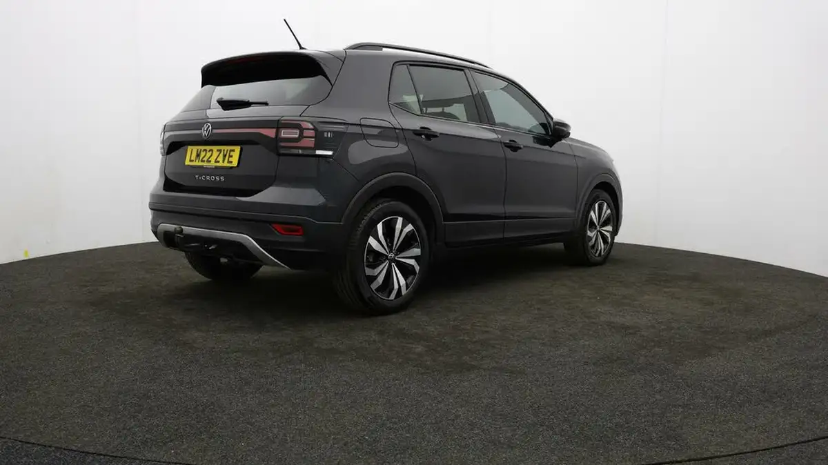 2022-volkswagen-t-cross-10-tsi-black-edition-110ps-dsg-big-75
