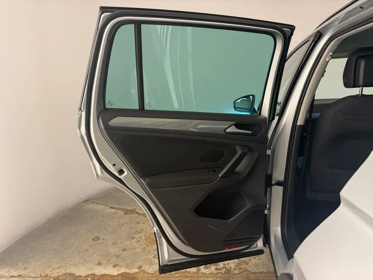 2021-volkswagen-tiguan-15-tsi-life-150ps-dsg-big-30