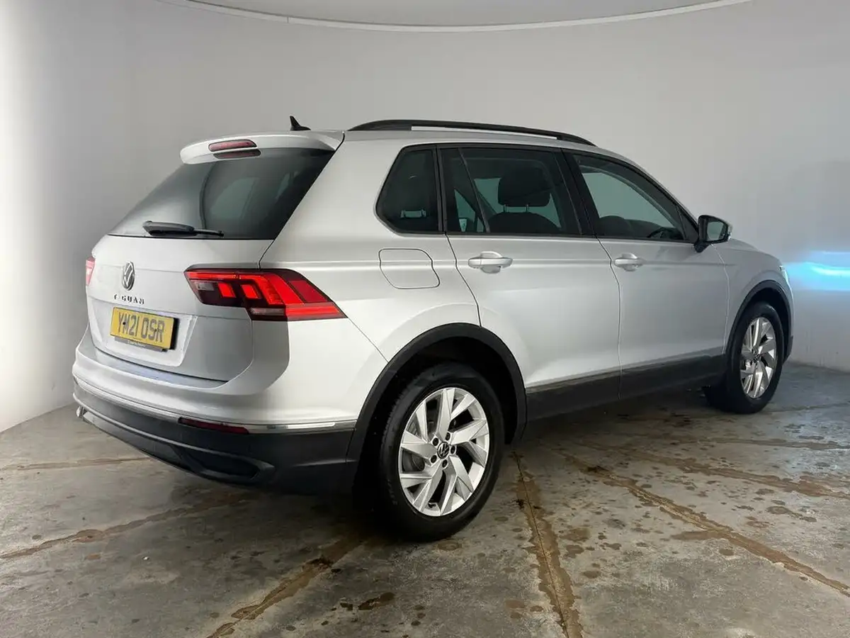 2021-volkswagen-tiguan-15-tsi-life-150ps-dsg-big-6