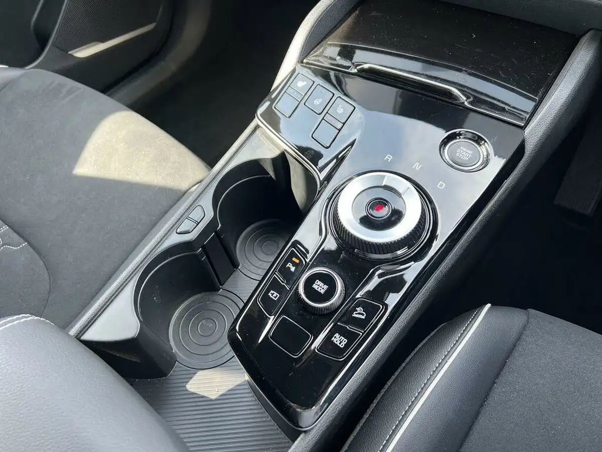 2024-kia-sportage-16-t-gdi-gt-line-226bhp-hev-auto-big-16