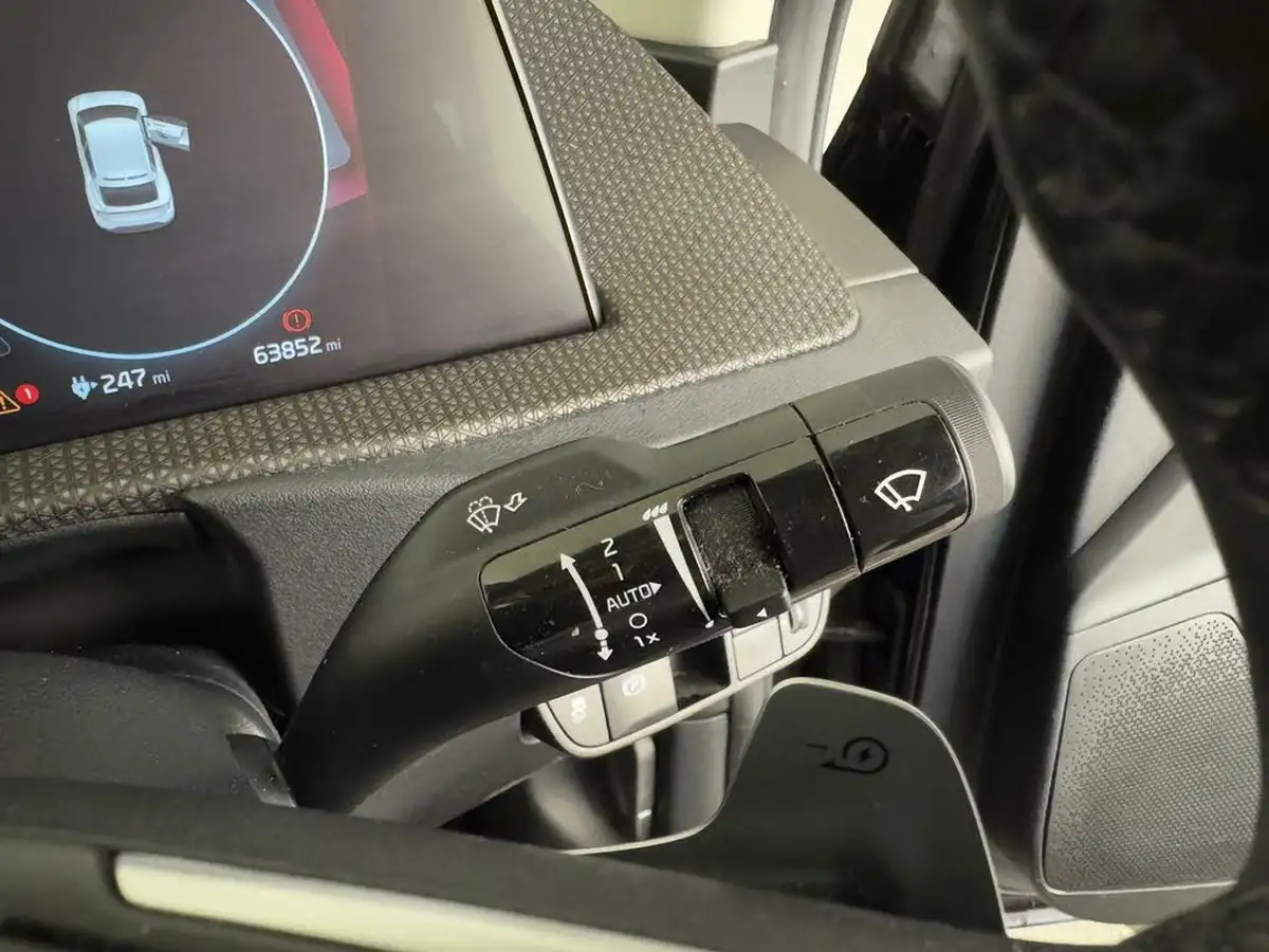 2023-kia-ev6-e-air-big-27