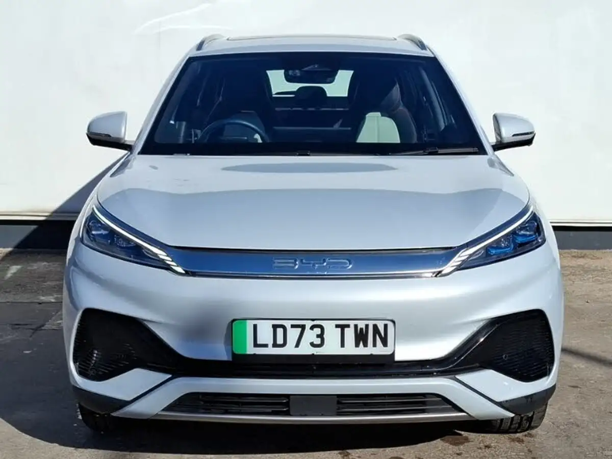 2023-byd-atto-3-e-active-big-18