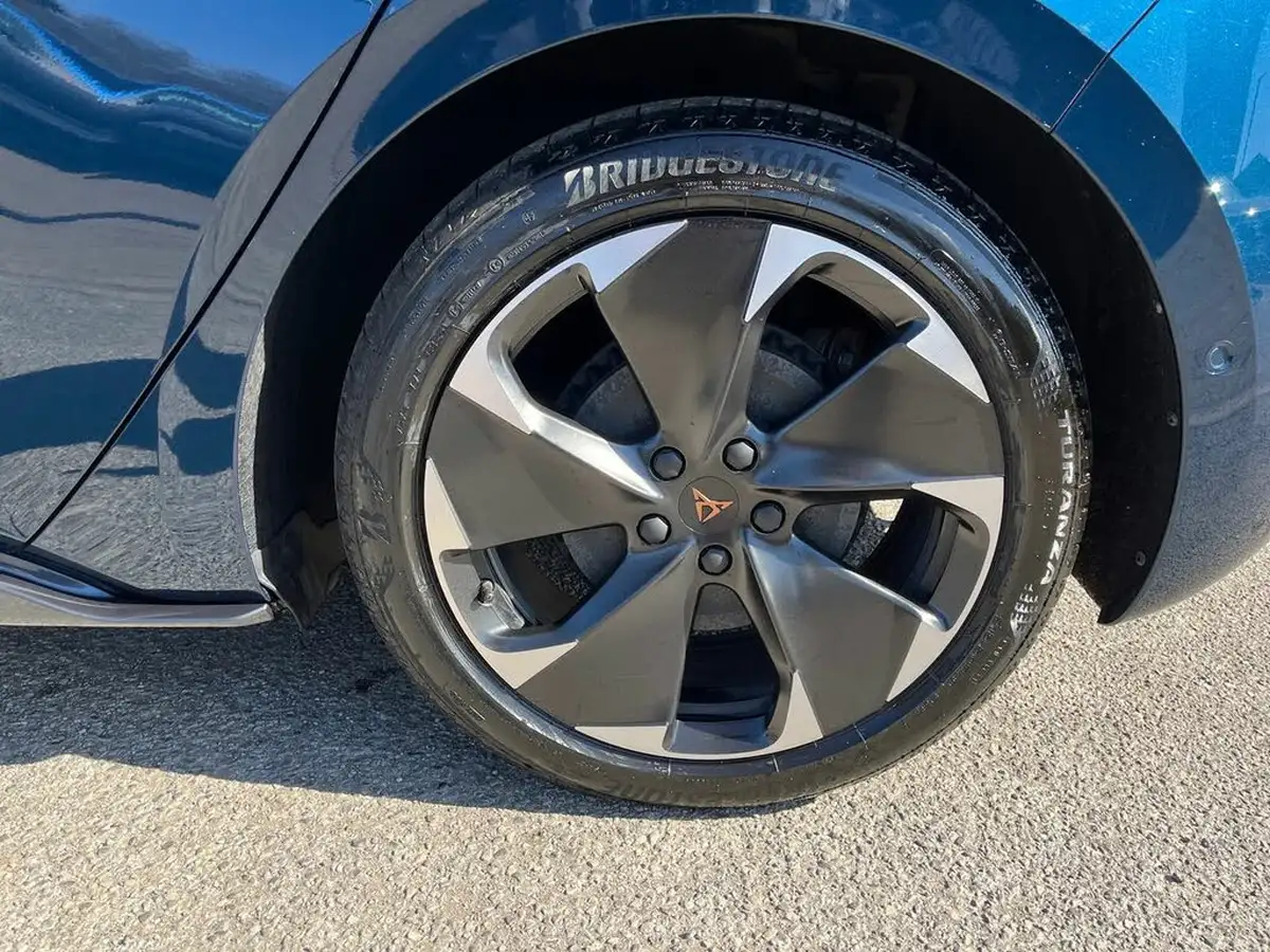 2024-cupra-born-e-v2-230ps-58kwh-e-boost-big-14
