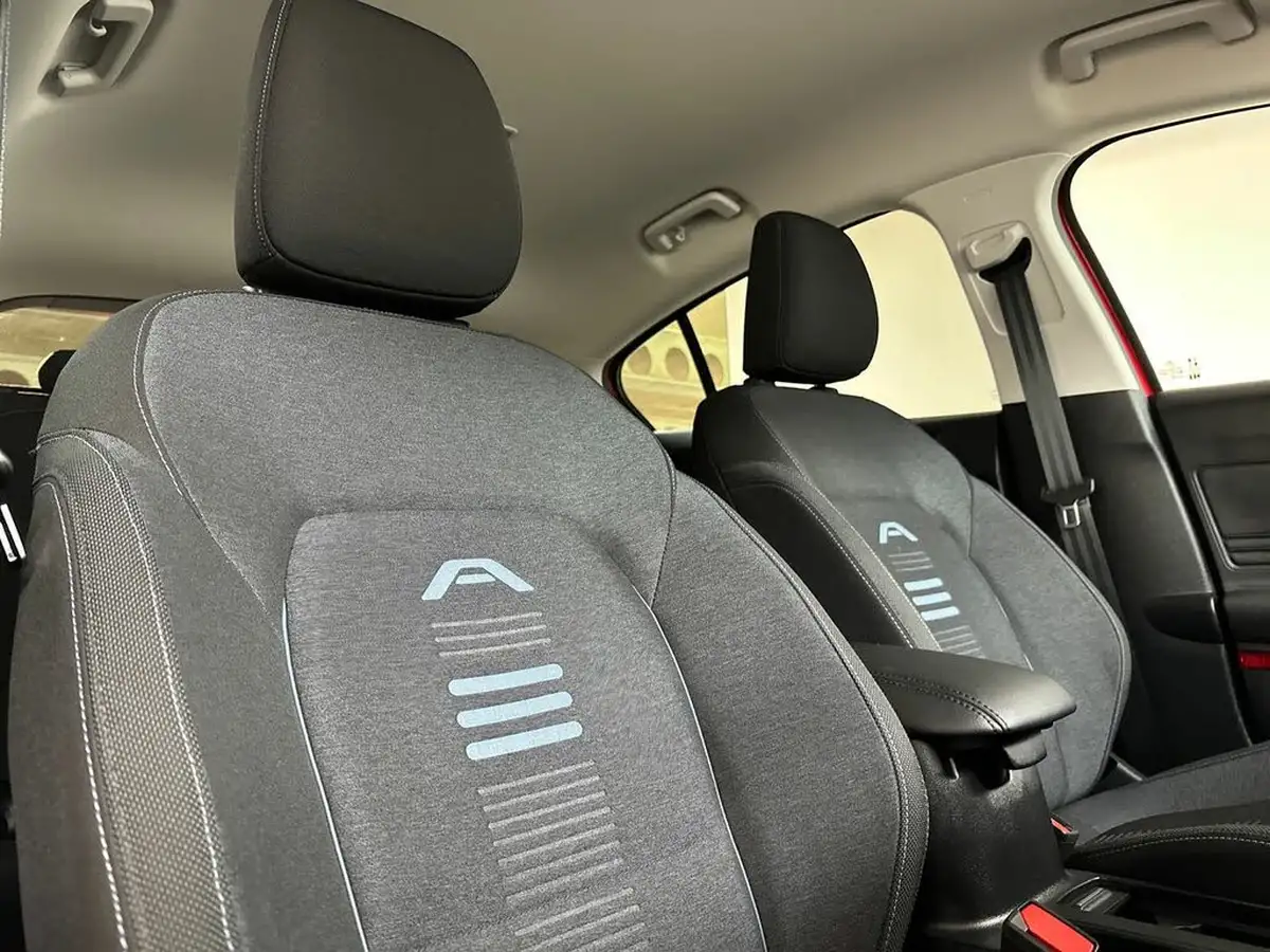 2024-ford-focus-10t-active-155ps-hatchback-powershift-big-11