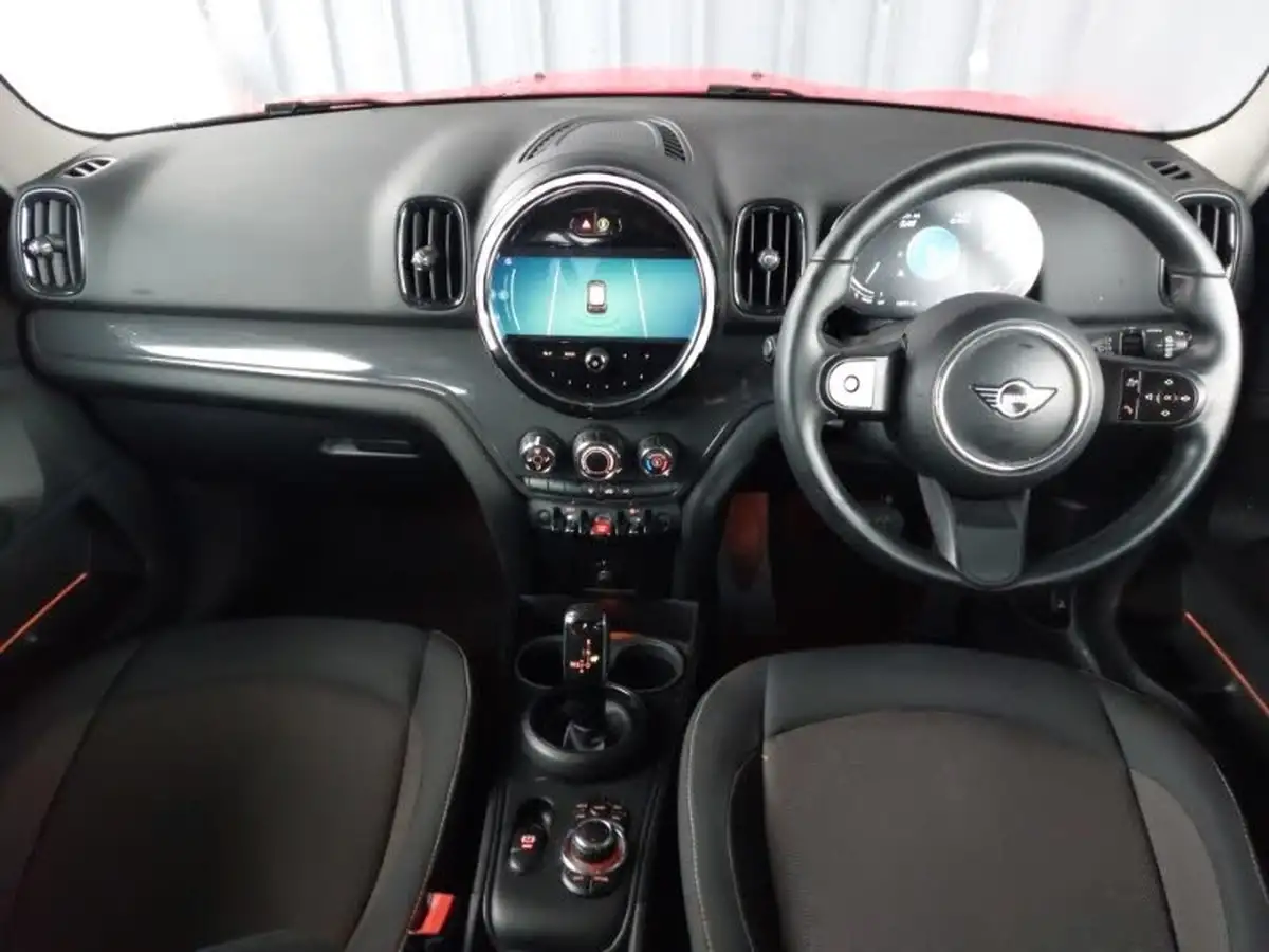 2021-mini-countryman-15-cooper-classic-auto-big-2