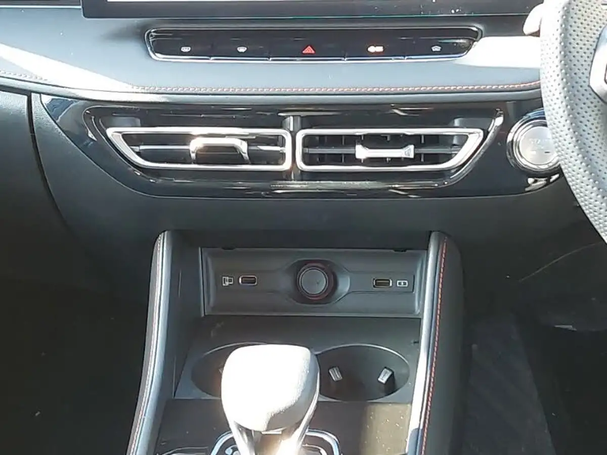 2024-mg-hs-15t-gdi-trophy-273ps-plug-in-hybrid-1496cc-auto-big-10
