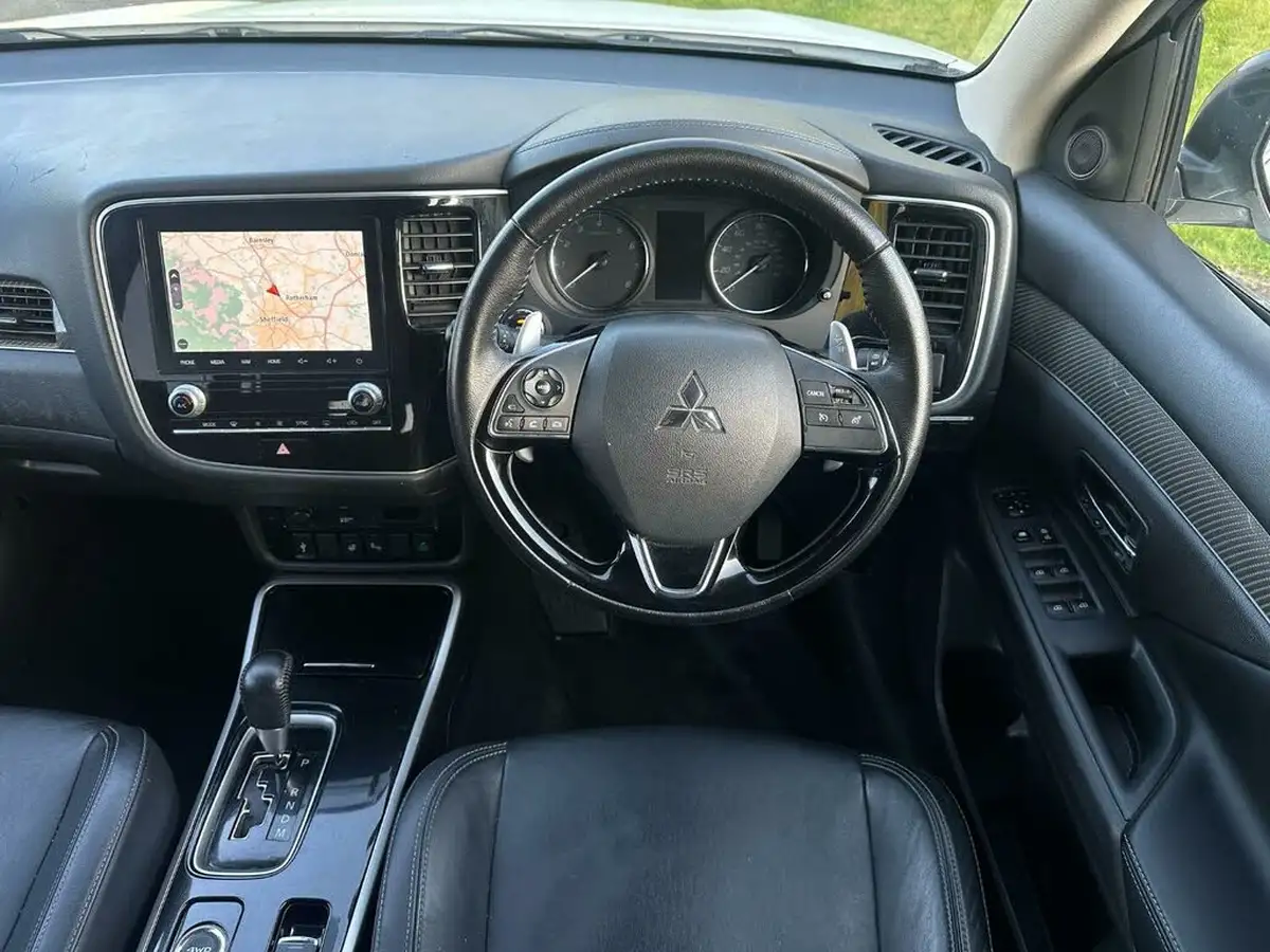 2019-mitsubishi-outlander-20-exceed-big-22