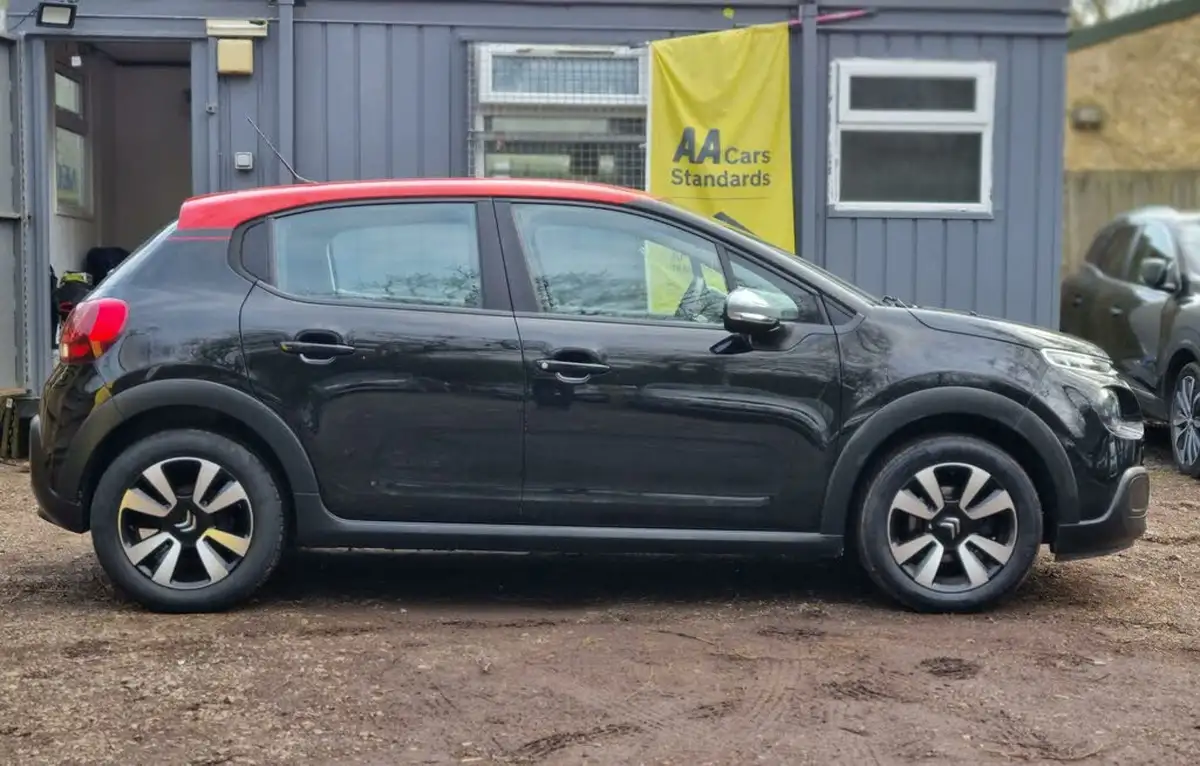2018-citroen-c3-12-puretech-feel-68ps-big-9
