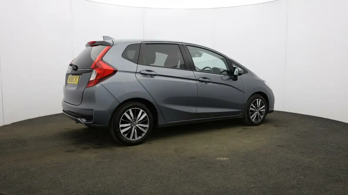 2020-honda-jazz-13-i-vtec-ex-navi-big-48