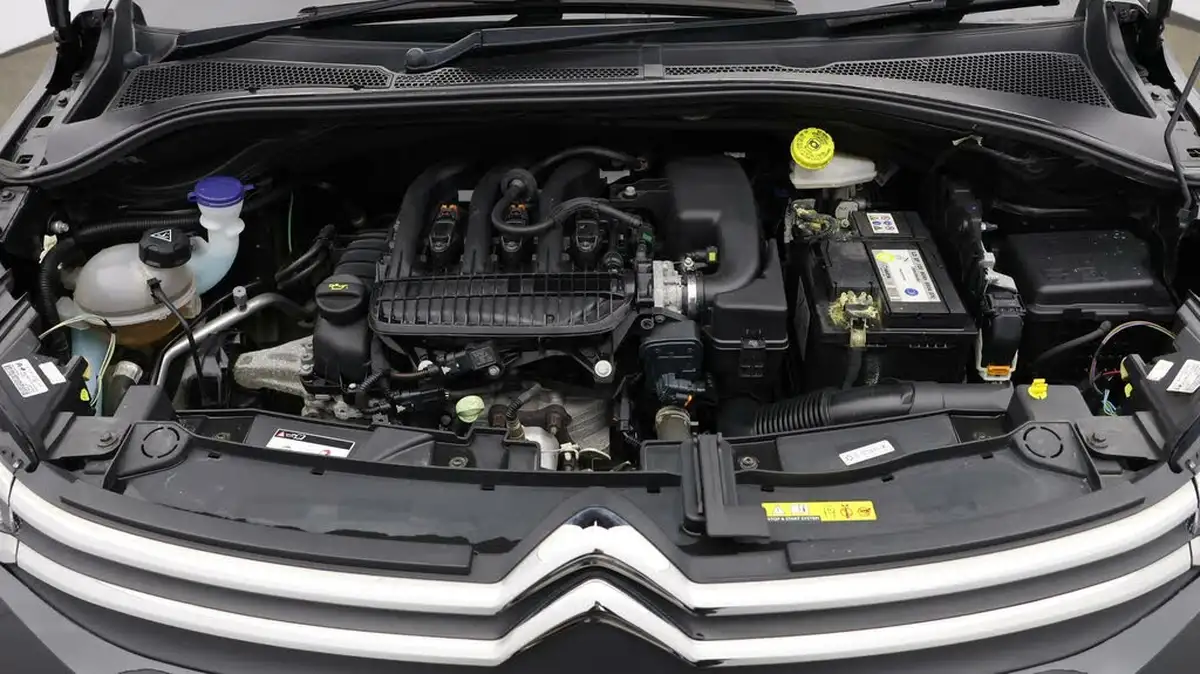 2019-citroen-c3-12-puretech-flair-nav-edition-82ps-ss-big-18
