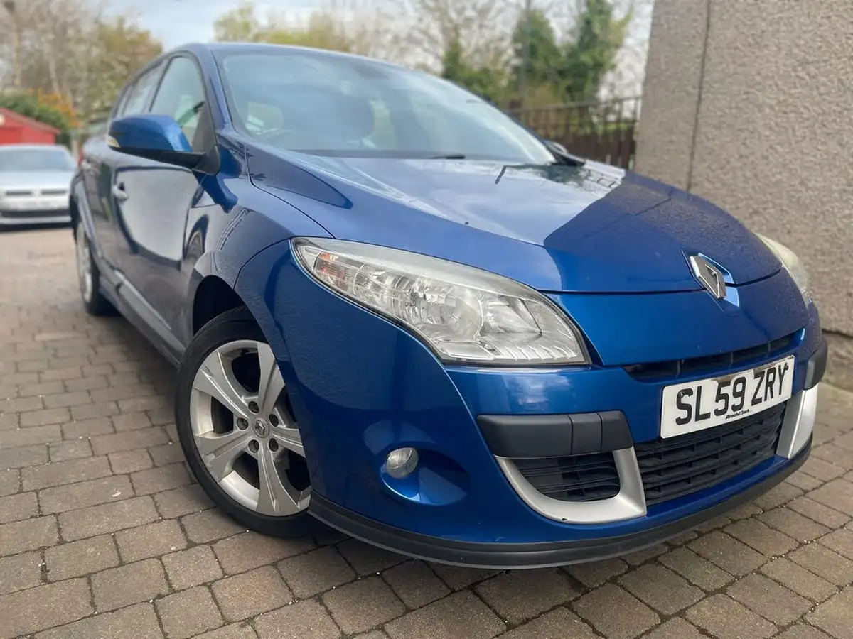 2009-renault-megane-16-dynamique-110-hatchback-5d-big-6