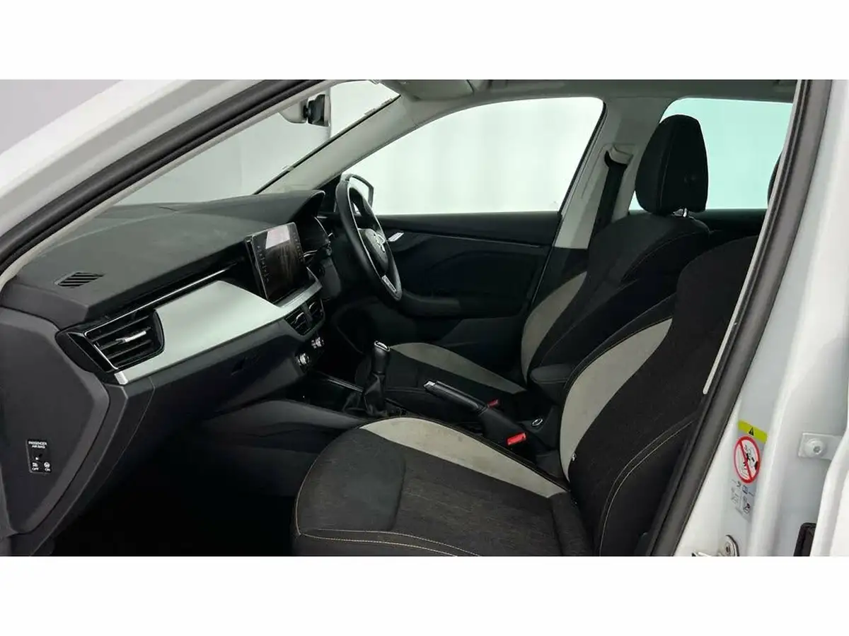 2021-skoda-kamiq-10-tsi-se-l-95ps-big-10