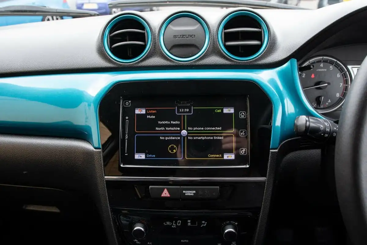 2016-suzuki-vitara-16-sz-t-big-21