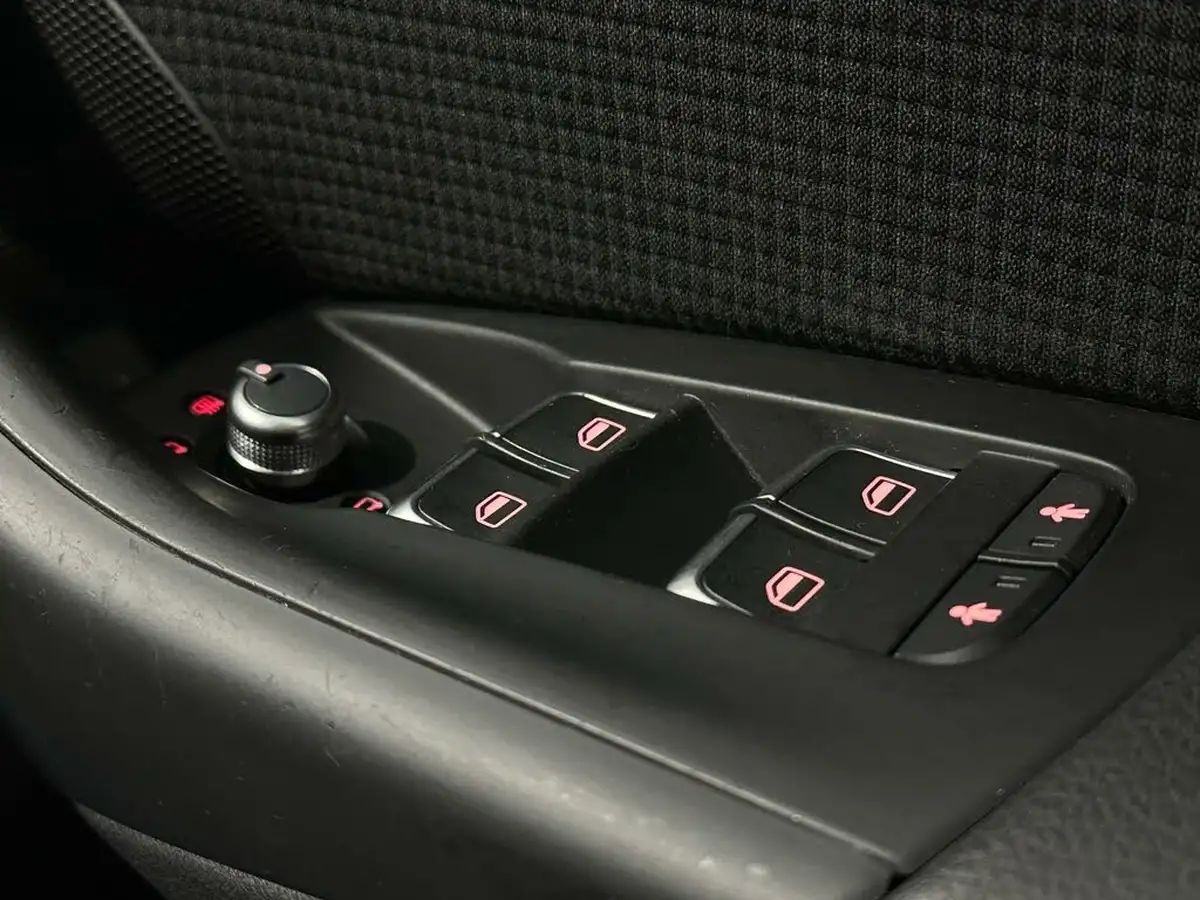 2015-audi-q3-20-tdi-quattro-s-line-184ps-tronic-big-16