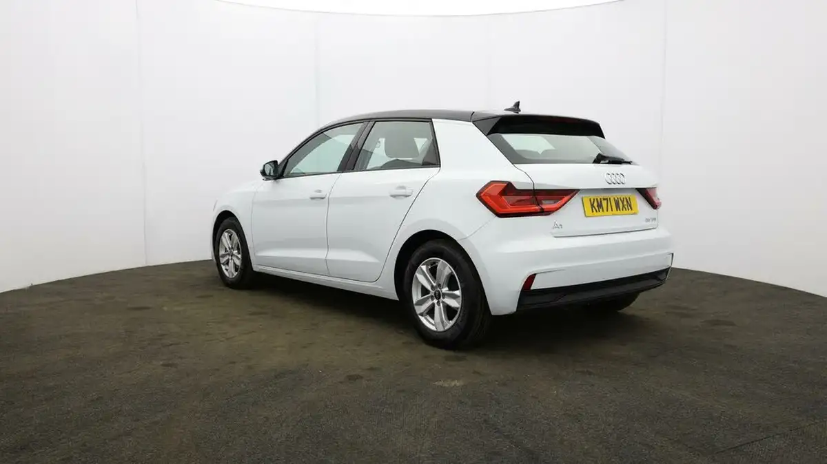 2022-audi-a1-10-25-tfsi-technik-big-47