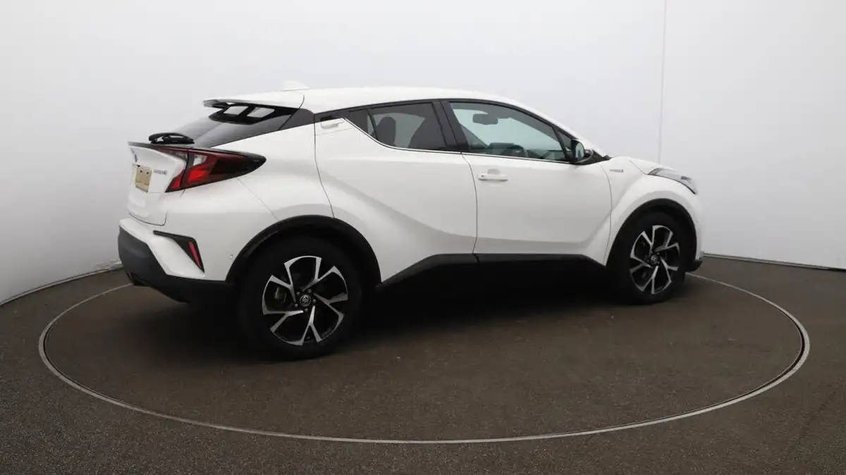 2020-toyota-c-hr-18-vvt-i-design-big-46