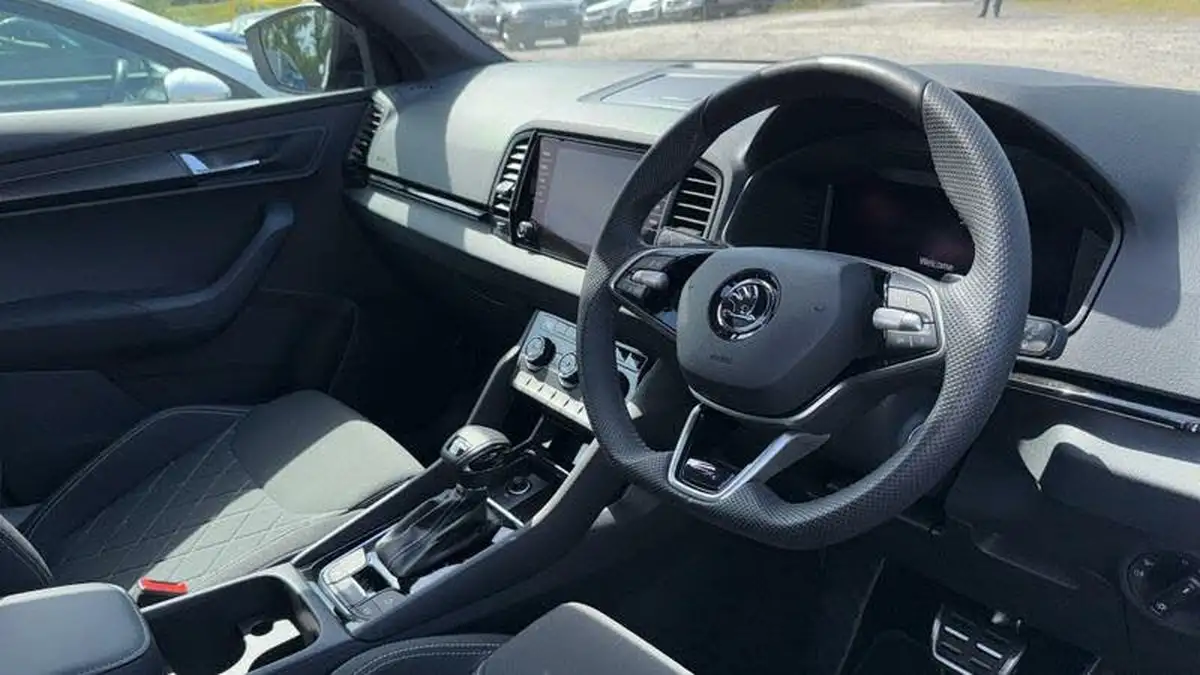 2024-skoda-karoq-15-tsi-sportline-dsg-big-5