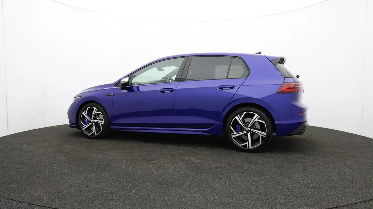 2023-volkswagen-golf-20-tsi-r-320ps-hatchback-big-74
