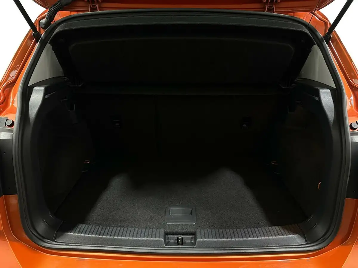 2021-volkswagen-t-cross-10-tsi-se-95ps-big-40