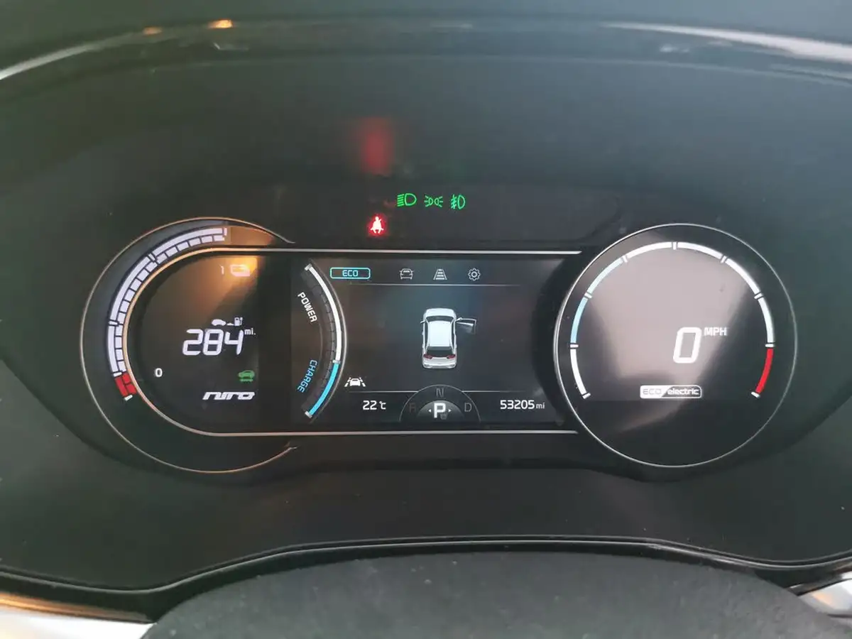 2022-kia-niro-ev-e-2-big-27