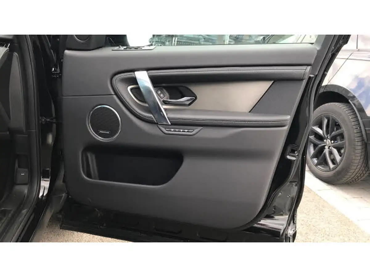 2024-land-rover-discovery-sport-15-p270e-dynamic-se-big-24