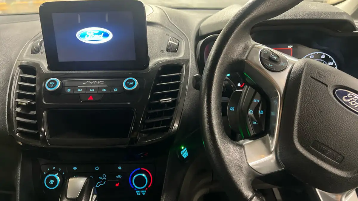 2020-ford-transit-connect-15-ecoblue-l2-240-limited-auto-big-5
