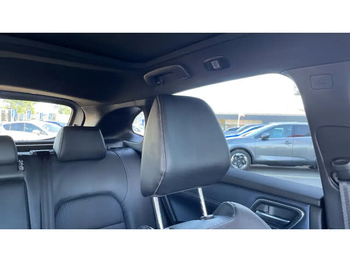 2022-nissan-qashqai-13-dig-t-tekna-158ps-xtronic-big-25