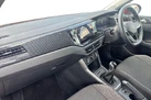 2024-volkswagen-taigo-10-tsi-life-110ps-small-1