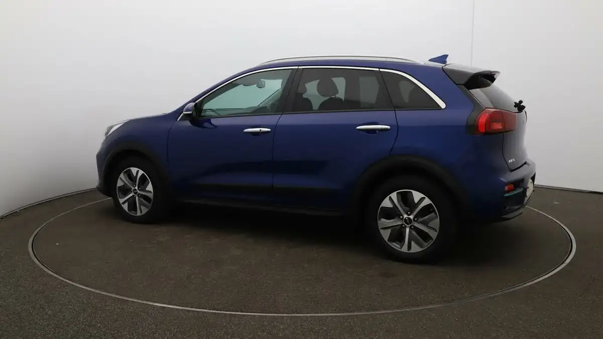 2022-kia-niro-ev-e-3-big-39