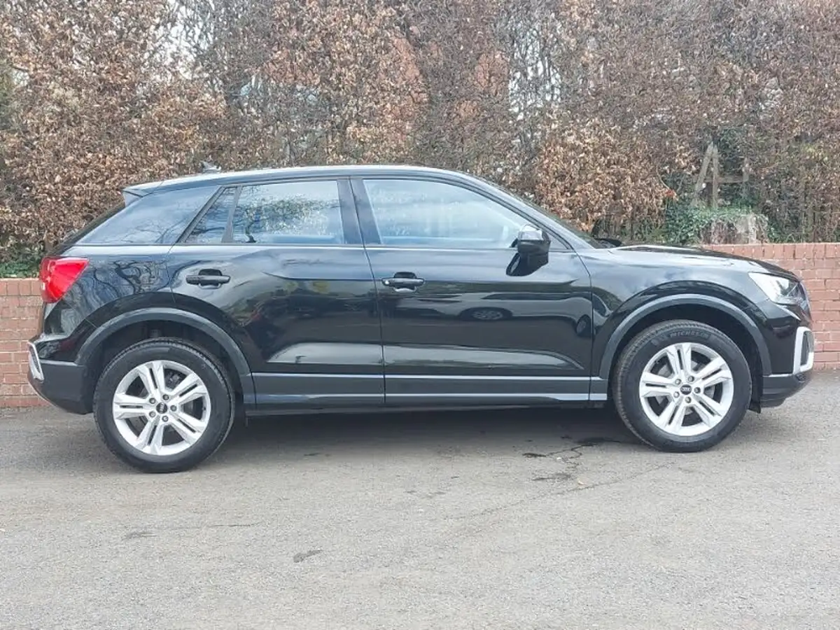 2022-audi-q2-15-35-tfsi-sport-s-tronic-big-11