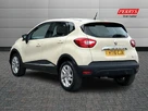 2016-renault-captur-09-dynamique-nav-small-1