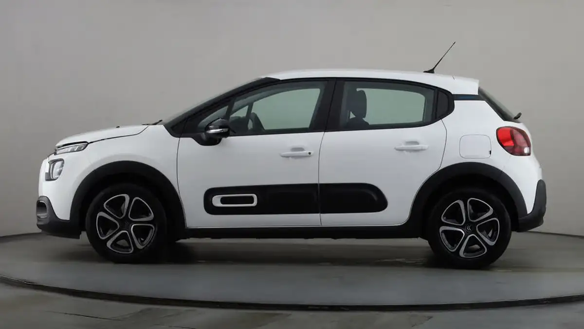 2022-citroen-c3-12-puretech-sense-big-13