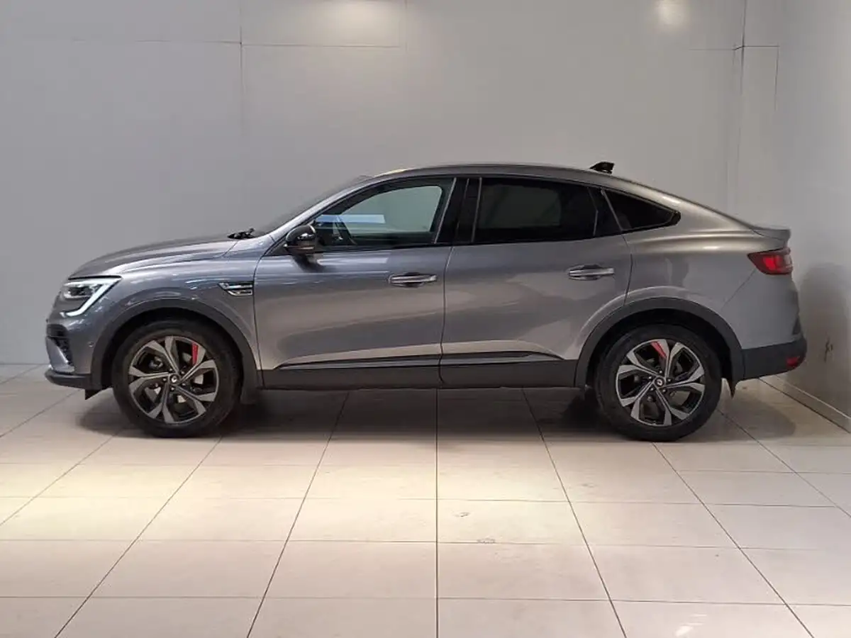 2022-renault-arkana-16-rs-line-big-3