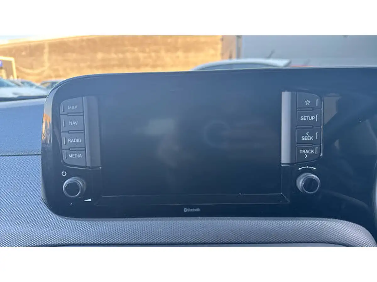 2024-hyundai-i10-10-advance-63ps-auto-big-22
