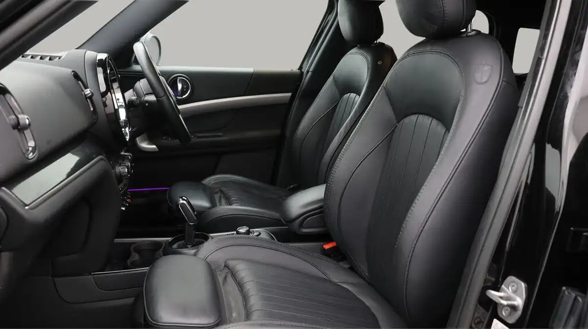 2021-mini-countryman-15-cooper-exclusive-auto-big-14