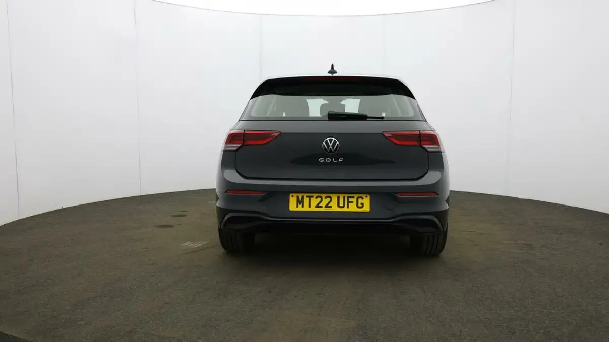 2022-volkswagen-golf-15-tsi-life-130ps-hatchback-big-61