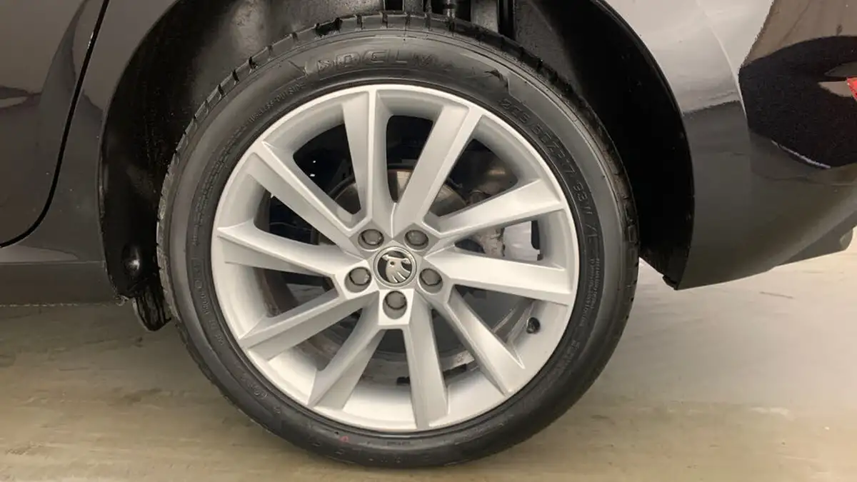 2021-skoda-scala-15-tsi-se-l-dsg-big-16