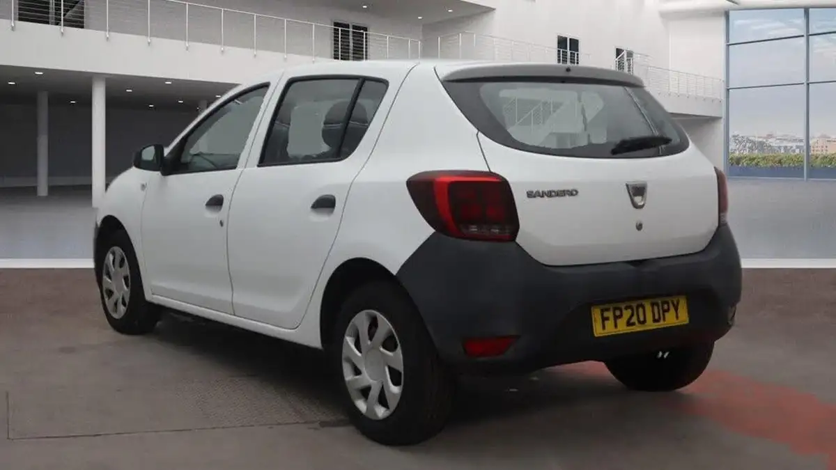 2020-dacia-sandero-10-sce-access-big-2