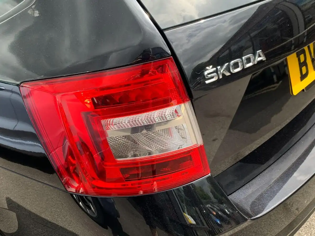 2017-skoda-octavia-14-tsi-se-l-estate-dsg-big-46