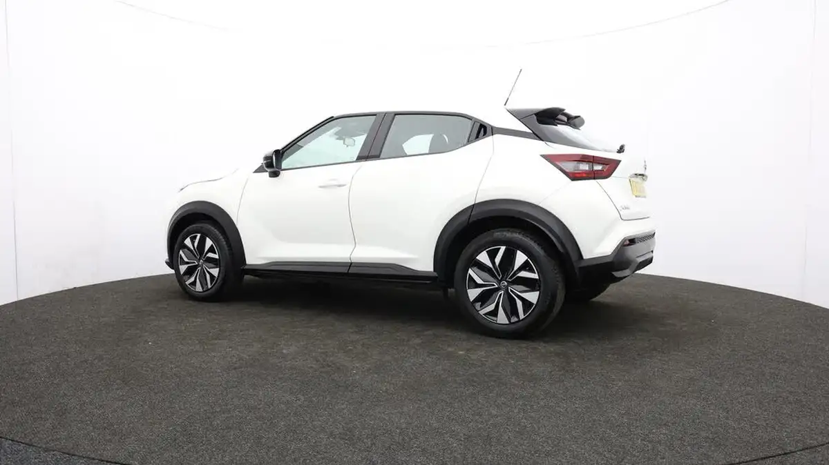 2022-nissan-juke-10-dig-t-acenta-big-75