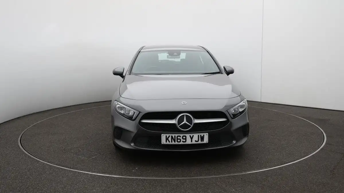 2019-mercedes-benz-a-class-15d-a180d-sport-hatchback-5d-7g-dct-big-31