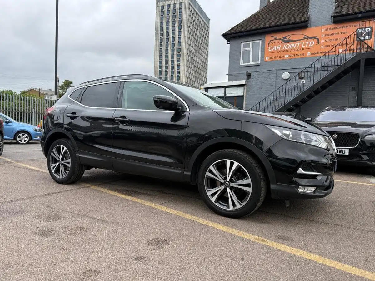 2018-nissan-qashqai-12-dig-t-n-connecta-big-0