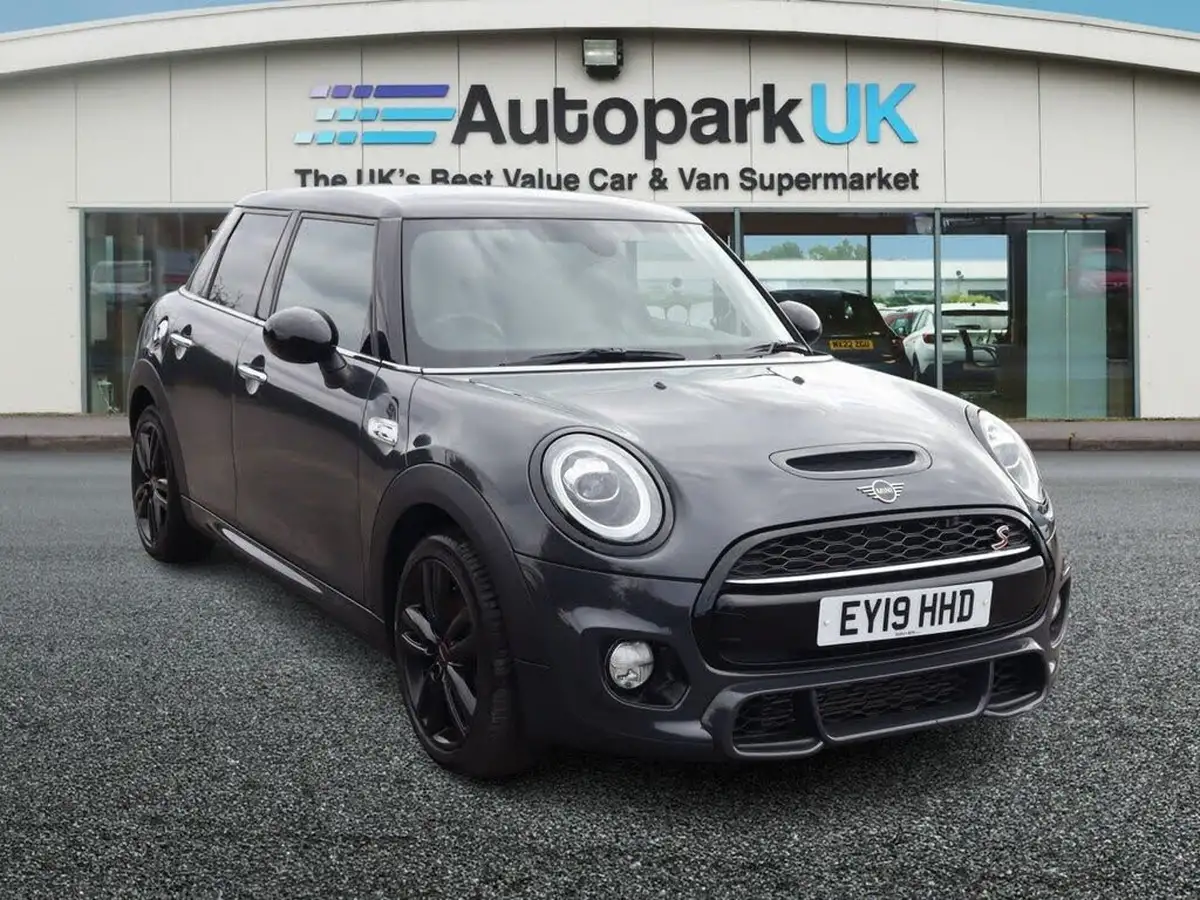 2019-mini-cooper-20-cooper-s-sport-189bhp-hatchback-5d-big-11