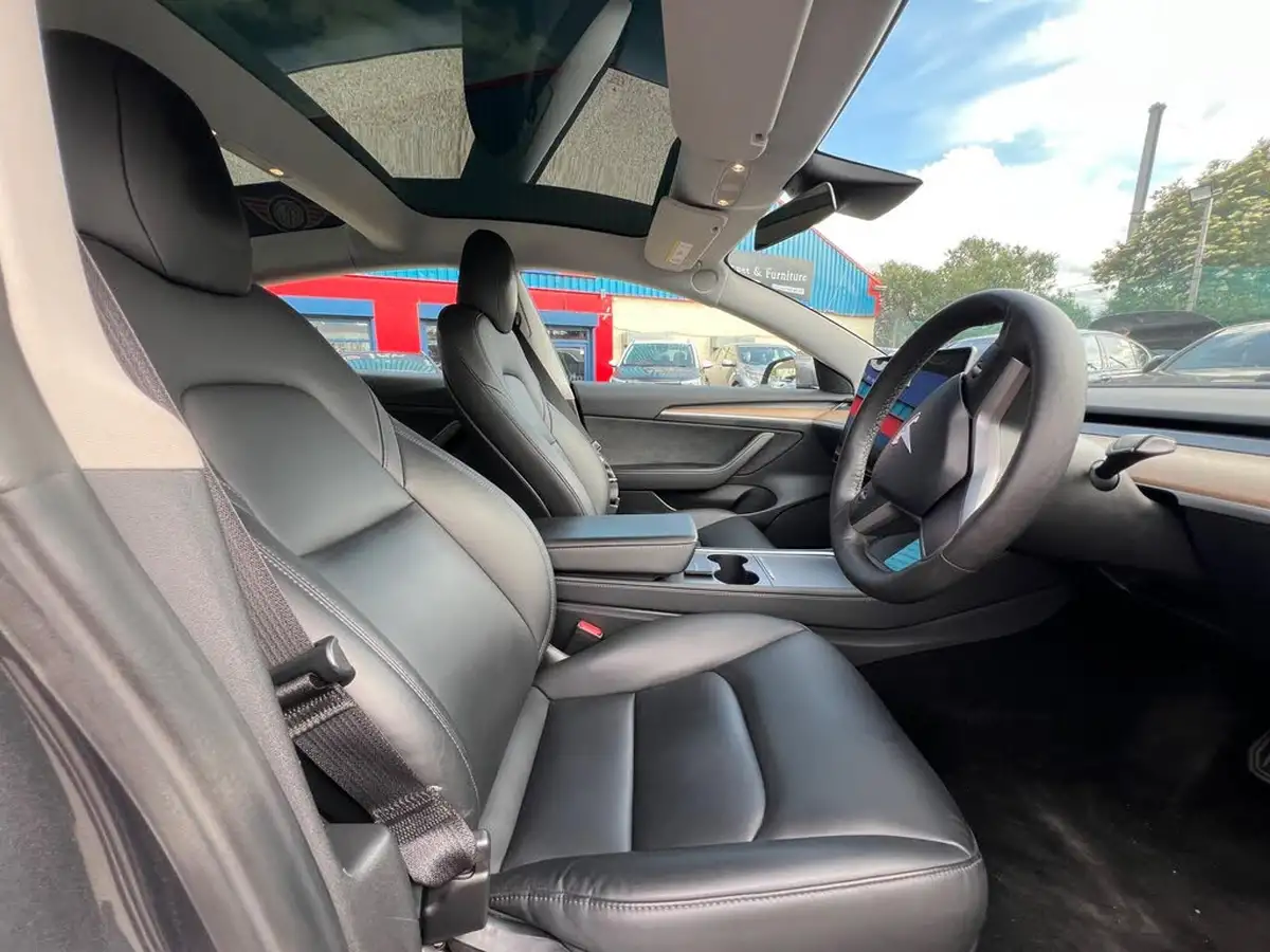 2021-tesla-model-3-e-long-range-4x4-big-8