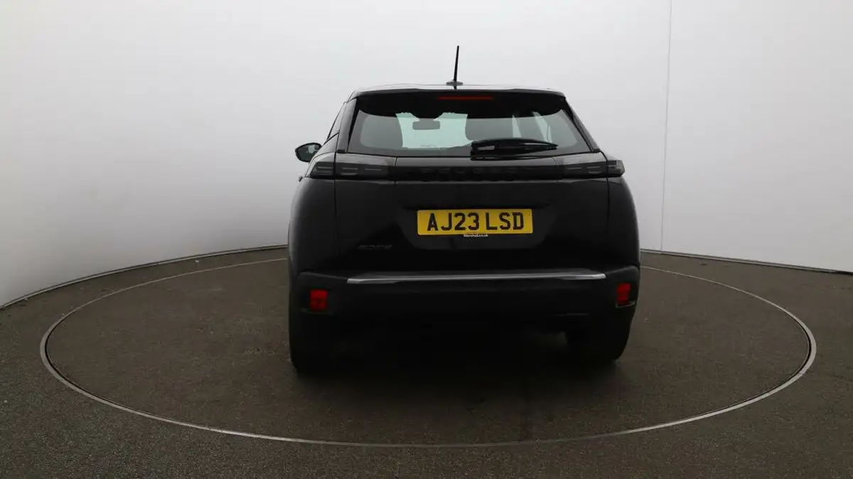 2023-peugeot-2008-suv-12-puretech-active-big-57