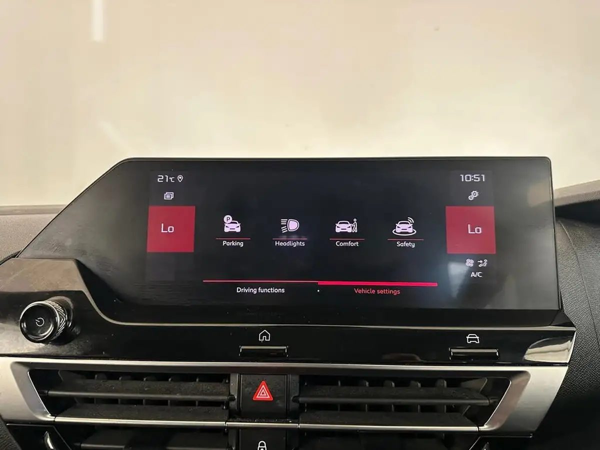 2021-citroen-c4-12-puretech-shine-plus-155ps-big-39