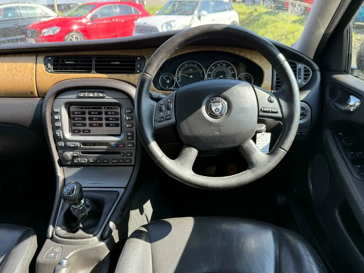 2007-jaguar-x-type-22td-se-saloon-4d-big-38